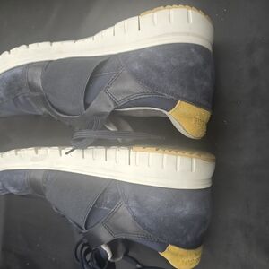 Cole Haan Blue and Yellow Sneakers with Durable Rubber‎ Sole